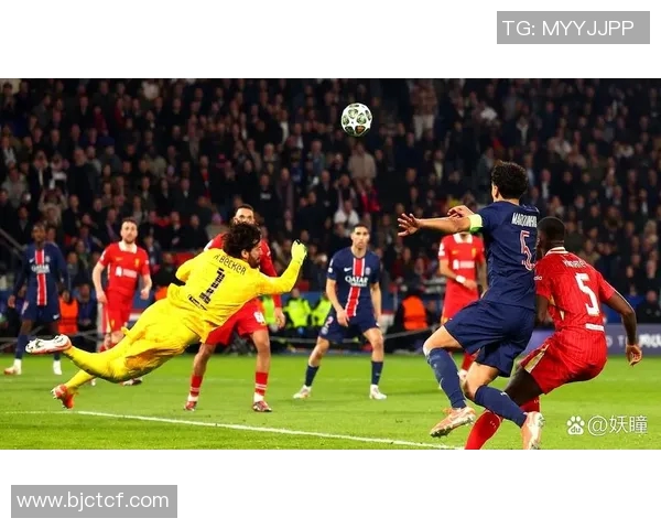 巴黎圣日耳曼与利物浦最新阵容对比分析及战术解析